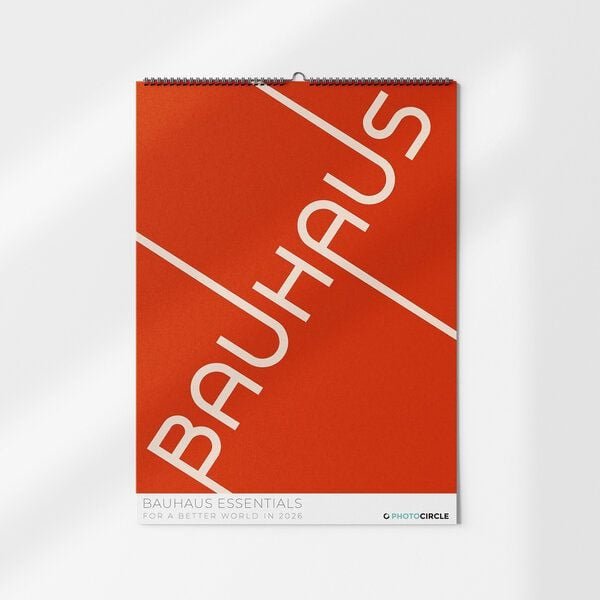Photocircle Bauhaus Essentials Kalender für 2026 / Wandkalender 2026 mit Vintage-Bauhaus Kunstpostern