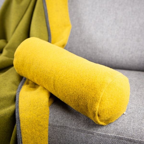 nahtur-design Nackenrolle aus Flauschloden mit Naturfüllung