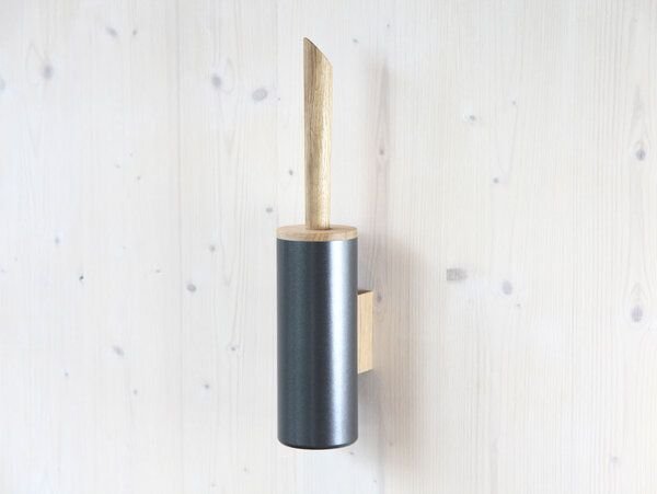 werkvoll by Lena Peter Holz Wand WC-Bürste FIRE