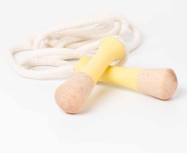 Hüpfseil aus Holz von Me&Mine
