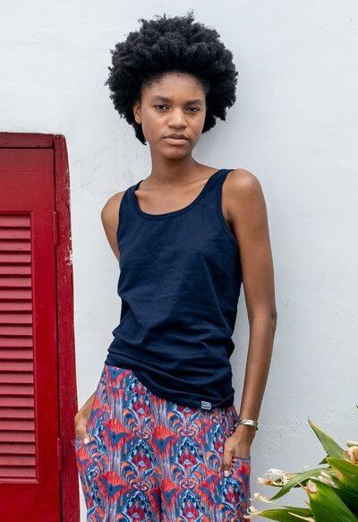 Top Agra back Triangle aus Fairtrade-Baumwolle – Normale Passform Schnitt – Dünn Träger – Rund Ausschnitt – 100% in der ...