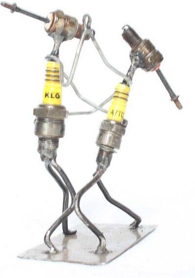 Moogoo Creative Africa Zündkerzen-Figur | verschiedene Musiker:innen | Upcycling Handmade