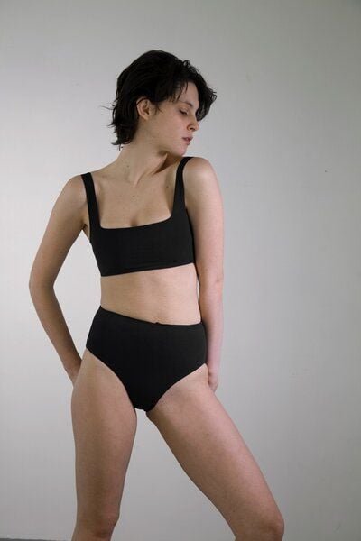 RENDL Top No.10 - gerade geschnittenes Bikini Top