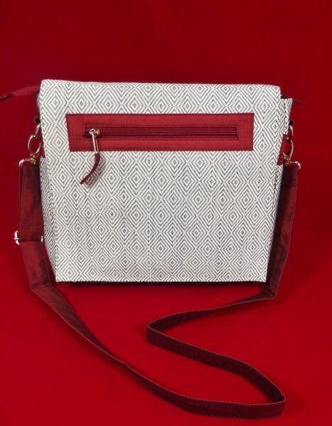 Schönes aus Indochina Umschlagtasche aus Baumwolle schwarzweiß gemustert