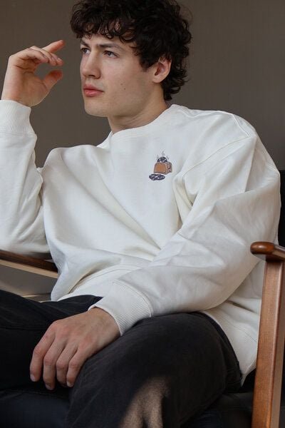 Kultgut Biofair- ESSENTIALS CREW Sweatshirt /hot music