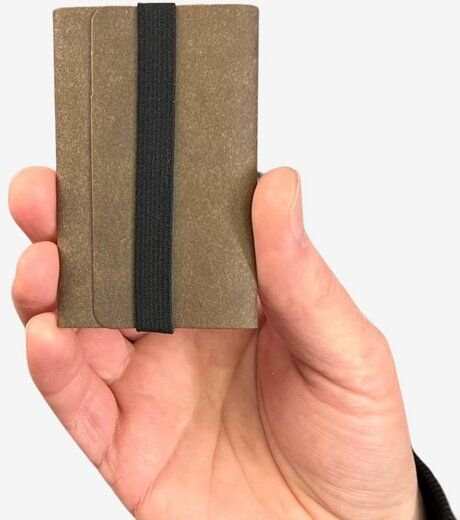 ANDERS & KOMISCH Veganes Kreditkartenetui - Cardholder mit Münzfach - A&K TINY Braun