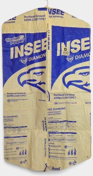 REFISHED fair fashion Kleidersack 'SUIT BAG' - upcycelte Zementsäcke