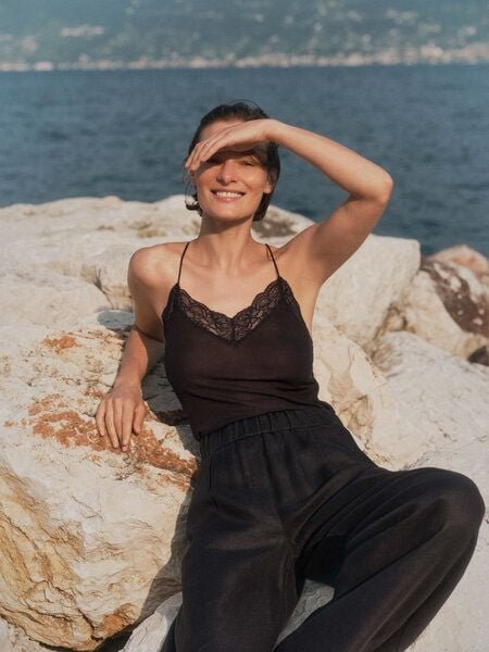 LANIUS Spitzentop aus TENCEL