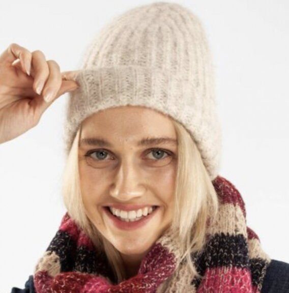 Alma & Lovis supersofte Mütze aus Alpaka und Bio-Baumwolle