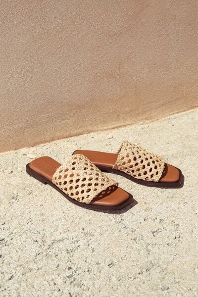 Jutelaune Erika Braided Sandal