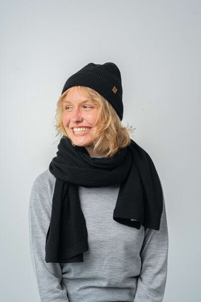 Kopyto MANUL - Großer Schal aus 100% Merinowolle RWS- zertifiziert Eco Feinstrick Plüsch