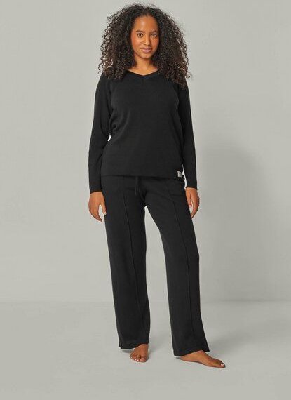 YOU LOOK PERFECT Merino Loungewear Set „Strickpullover Dorina & Strickhose Elisa"