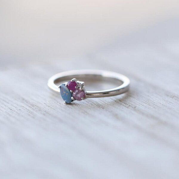 Thumbnail - Eppi Goldener Cluster-Ring mit Opal, Rubin, Saphir und Diamant Caily