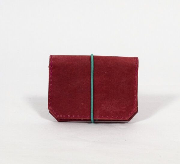 monday market Lederportemonnaie Isaac aus Pull-Up-Leder