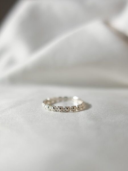 ST'ATOUR GOLDA – Ring mit Blümchen