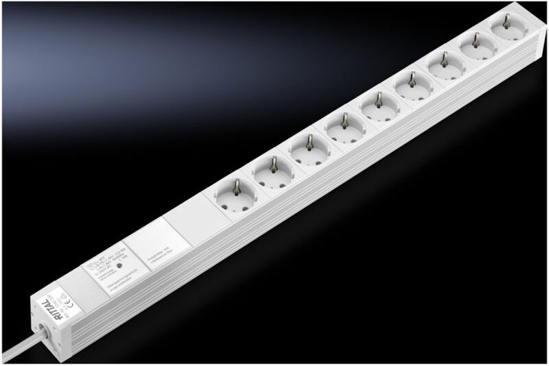 Rittal Steckdosenleiste 9 Dos., m.Ltg.Schutz DK 7240.330