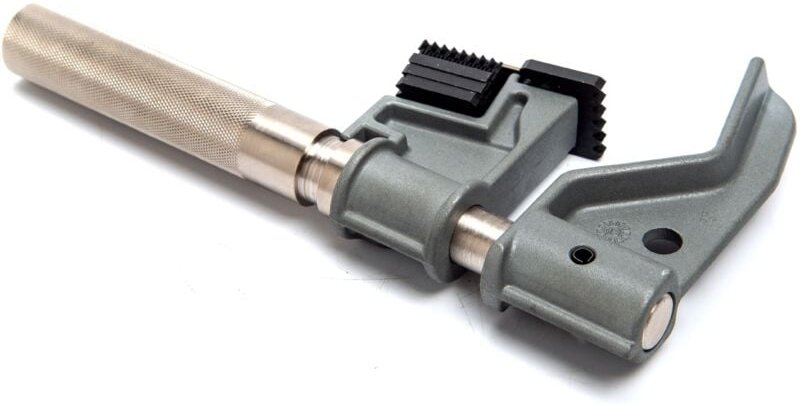 Vorrichtung zum Korrigieren von metrischen und Zollgewinden