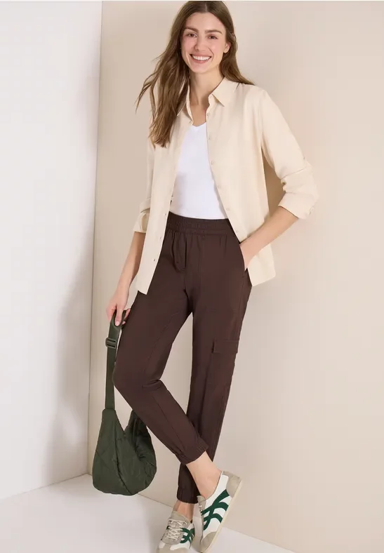 Thumbnail - Cecil Damen Mid Waist Slim Leg Hose im Cargo-Look in Braun, Gr: M