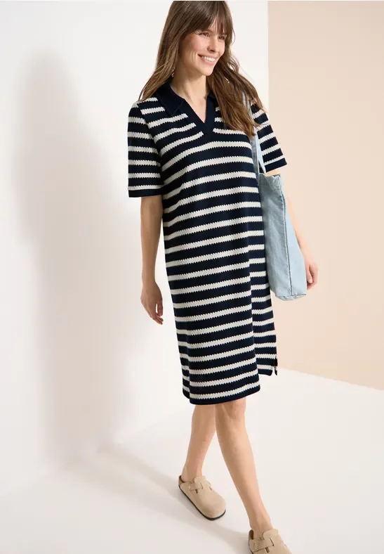 Cecil Damen Knielanges Kleid in Ajourstrick in Blau, Gr: L