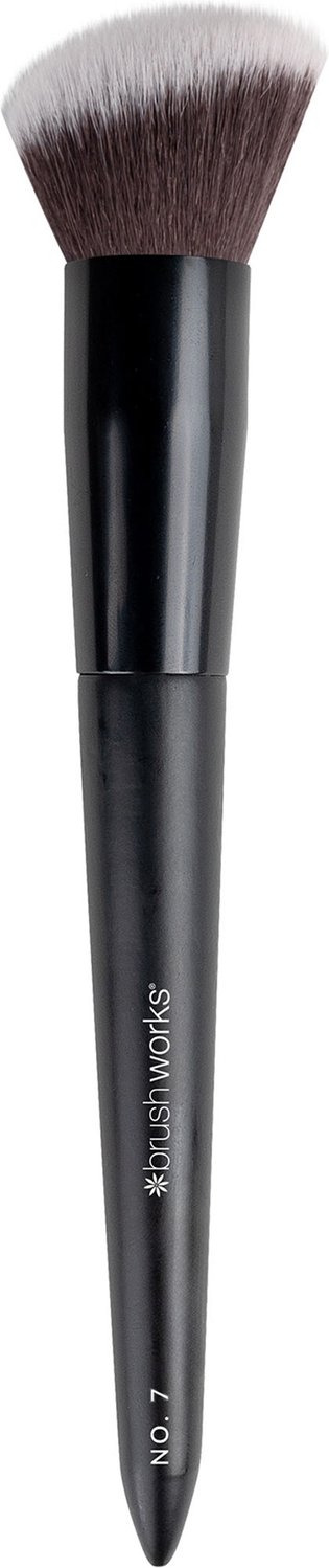 brushworks No. 7 Angled Blush Brush