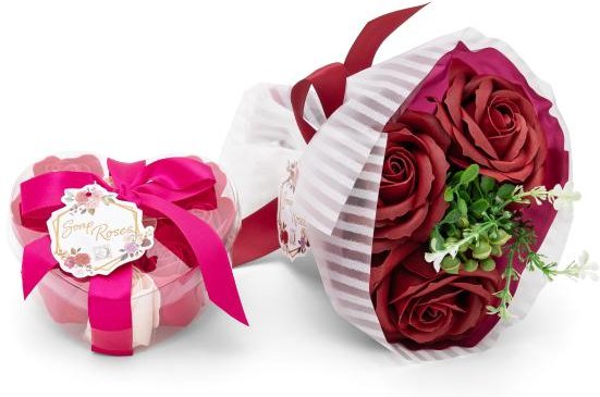 Set Baderosen Strauß + Herzbox rot