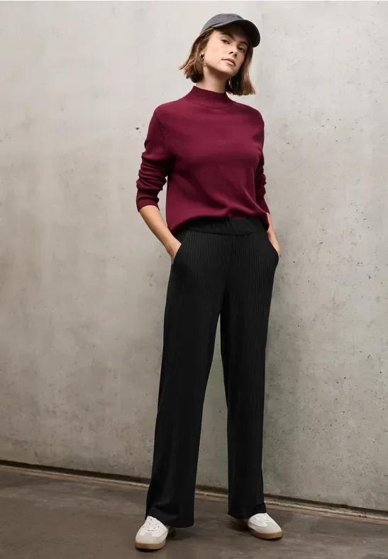 Thumbnail - Street One Studio Frauen Ripp-Hose mit Schlitzen in Schwarz, Gr: 46