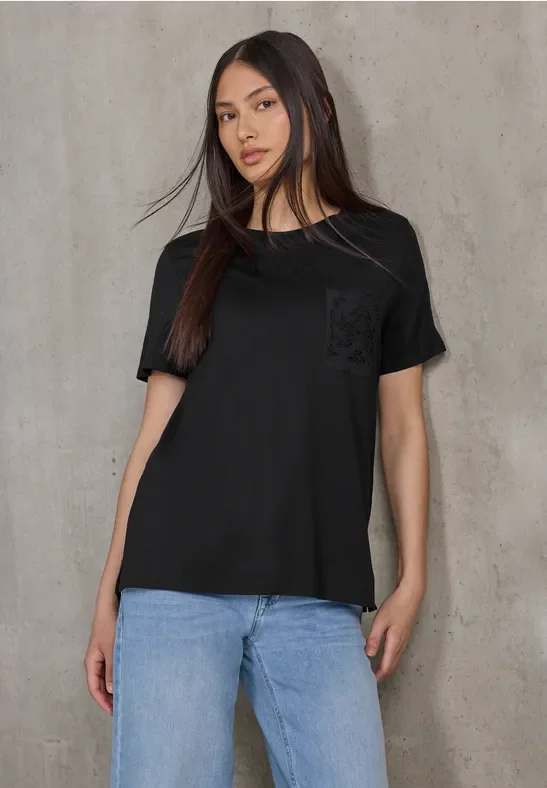Thumbnail - Street One Studio Frauen T-Shirt mit Brusttasche in Schwarz, Gr: 38