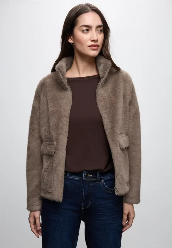 Street One Frauen Fake Fur Jacke in Braun, Gr: 42