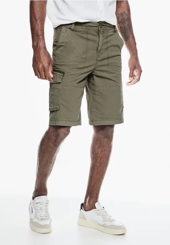Street One MEN Männer Rippstop Cargo Shorts in Grün, Gr: 31