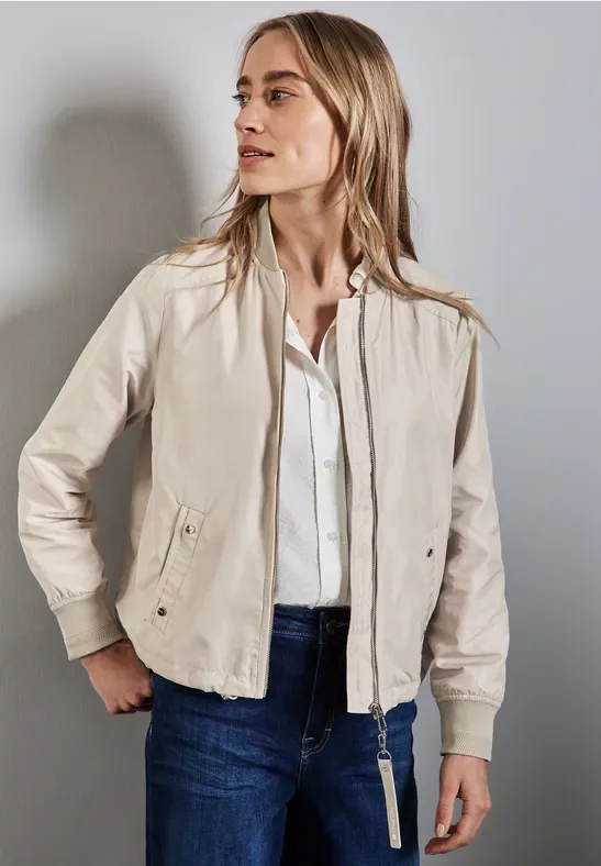 Street One Frauen Kurzer Blouson in Beige, Gr: 40