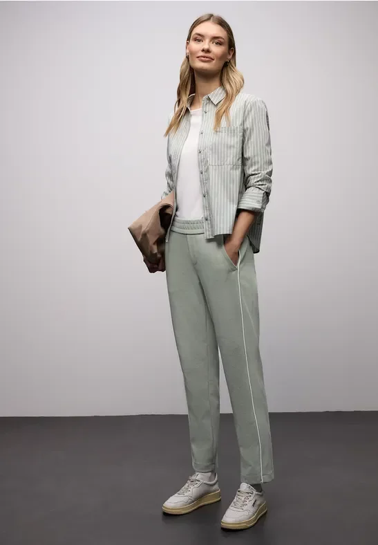 Street One Frauen Slim Leg Hose in Grün, Gr: 34