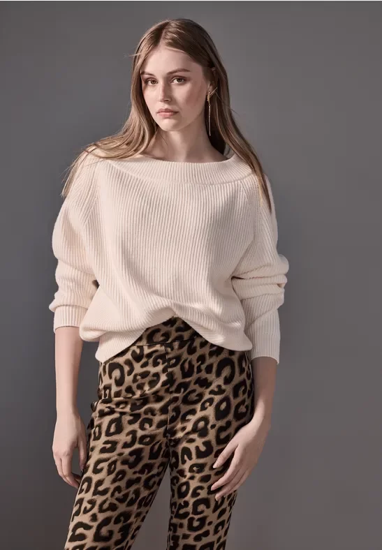 Street One Studio Frauen Hose mit Leo-Muster in Beige, Gr: 46