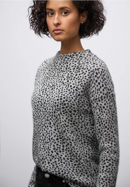 Thumbnail - Street One Frauen Kuscheliges Leo-Shirt in Schwarz, Gr: 46