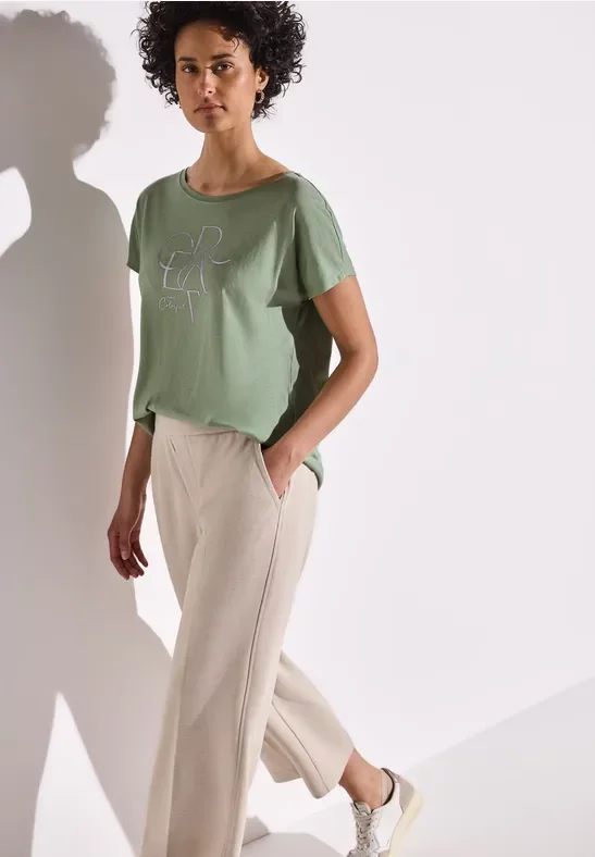 Thumbnail - Street One Frauen T-Shirt mit Folien Wording in Grün, Gr: 34