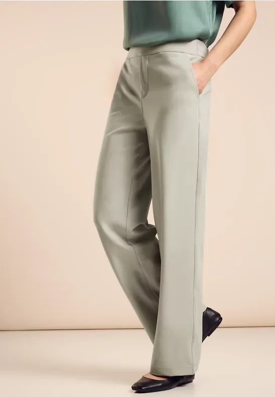 Street One Frauen Hose im Loose Fit in Beige, Gr: 42