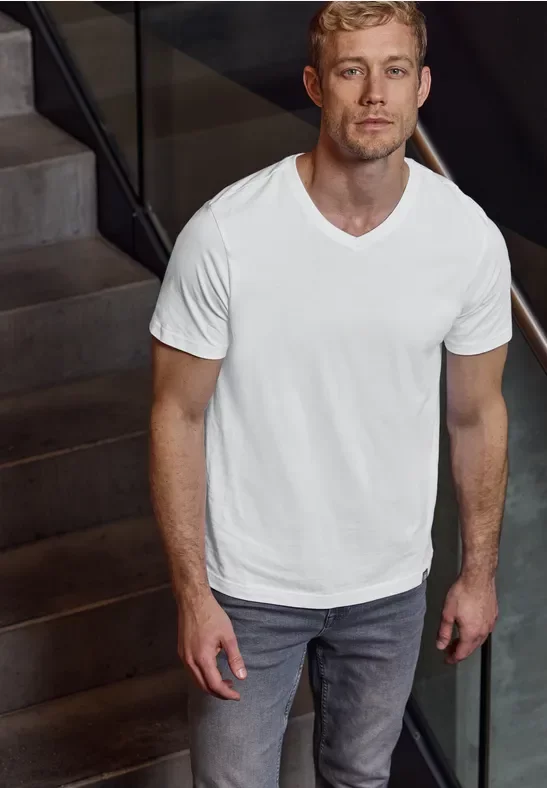 Street One MEN Männer Basic V-Neck T-Shirt in Weiß, Gr: XL
