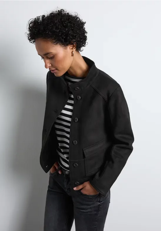 Street One Frauen Jacke in Velours-Optik in Schwarz, Gr: 46
