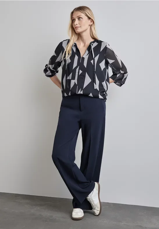 Thumbnail - Street One Frauen Gemusterte Chiffon-Bluse in Blau, Gr: 34