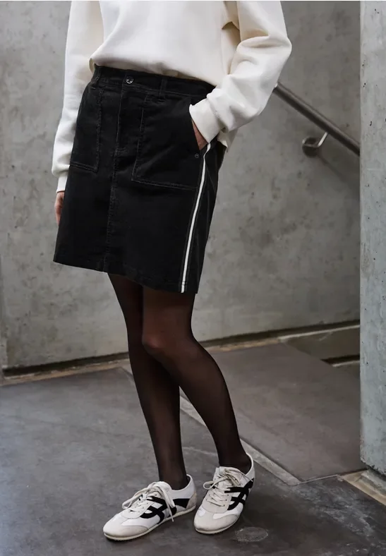 Thumbnail - Street One Studio Frauen Cord-Rock mit Gallonstreifen in Schwarz, Gr: 36