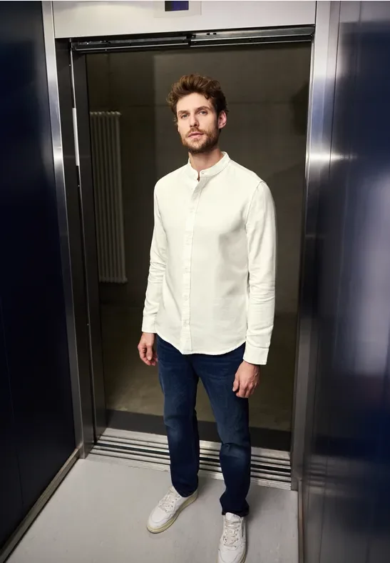 Street One MEN Männer Strukturhemd im Slim Fit in Weiß, Gr: 3XL