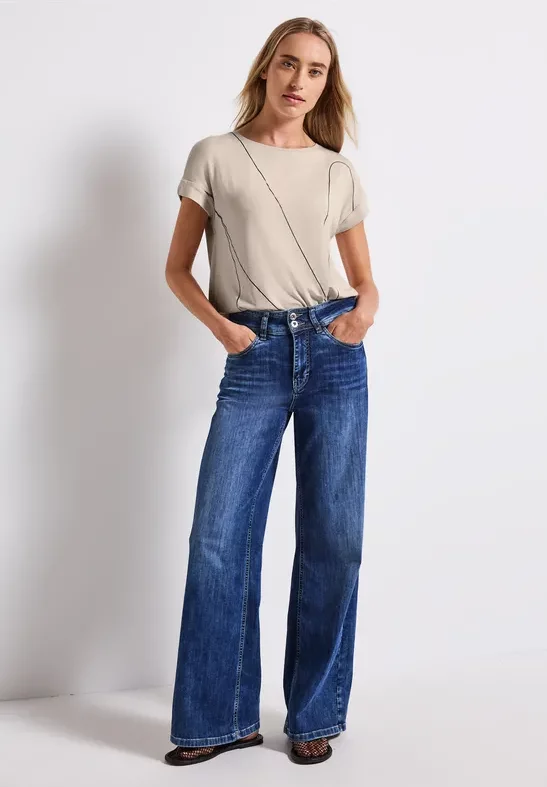 Thumbnail - Street One Frauen Shirt mit feinen Linien in Beige, Gr: 42