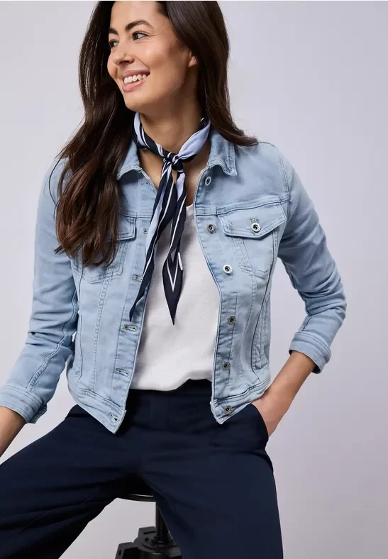 Street One Frauen Jeansjacke mit Brusttaschen und Knöpfen in Blau, Gr: 40