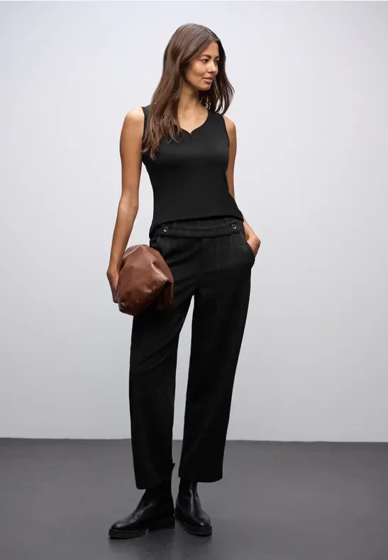 Street One Frauen Top mit Knopfdetail in Schwarz, Gr: 46