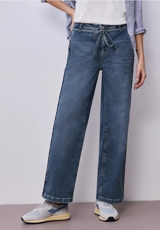 Street One Frauen Wide Leg Jeans mit Gürteldetail in Blau, Gr: 25
