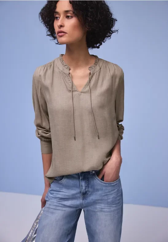 Street One Frauen Bluse mit Rüschendetail in Braun, Gr: 42