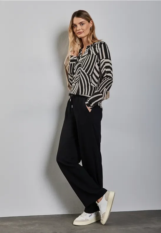 Street One Frauen Shirt im Tunika-Look in Schwarz, Gr: 44