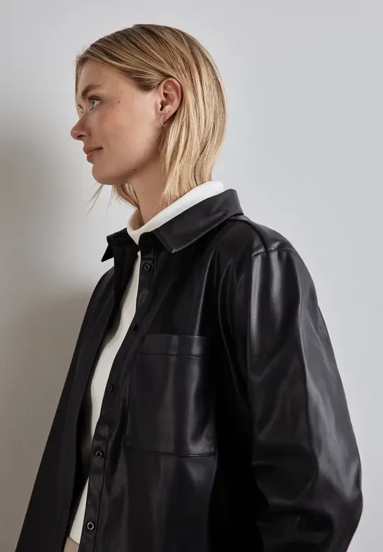 Thumbnail - Street One Frauen Bluse in Leder-Optik in Lila, Gr: 44