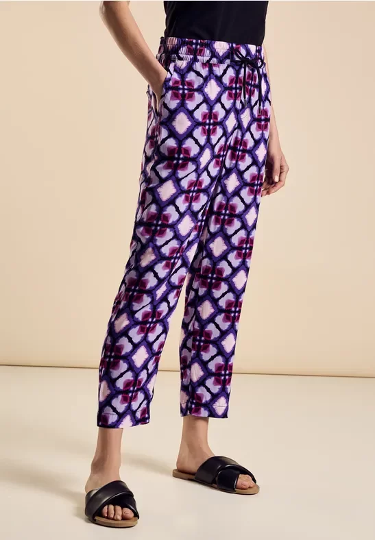 Street One Frauen Viskose Hose mit Print in Lila, Gr: 46