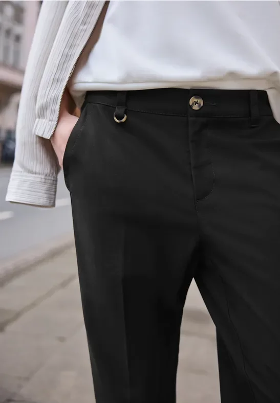 Street One Studio Frauen Mid Waist Slim Leg Chino im Casual Fit in Schwarz, Gr: 38