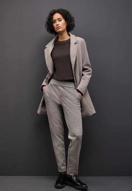 Street One Frauen Loose Fit Hose in Braun, Gr: 42